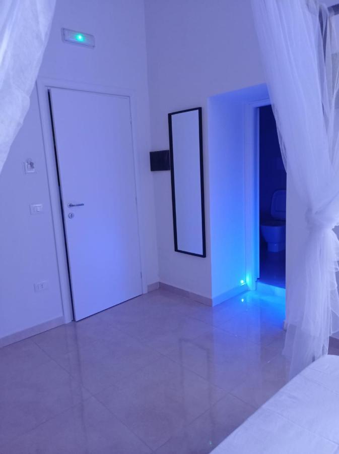 Relais Torre Gloria Bed & Breakfast เนเปิลส์ ภายนอก รูปภาพ