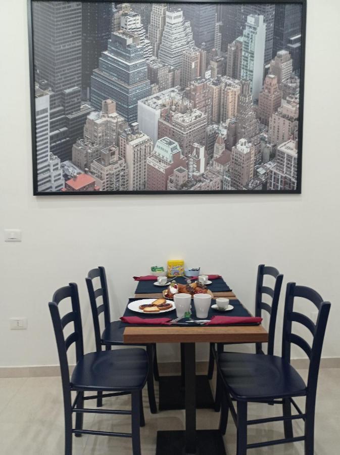 Relais Torre Gloria Bed & Breakfast เนเปิลส์ ภายนอก รูปภาพ